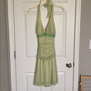 Green semi formal dress size medium